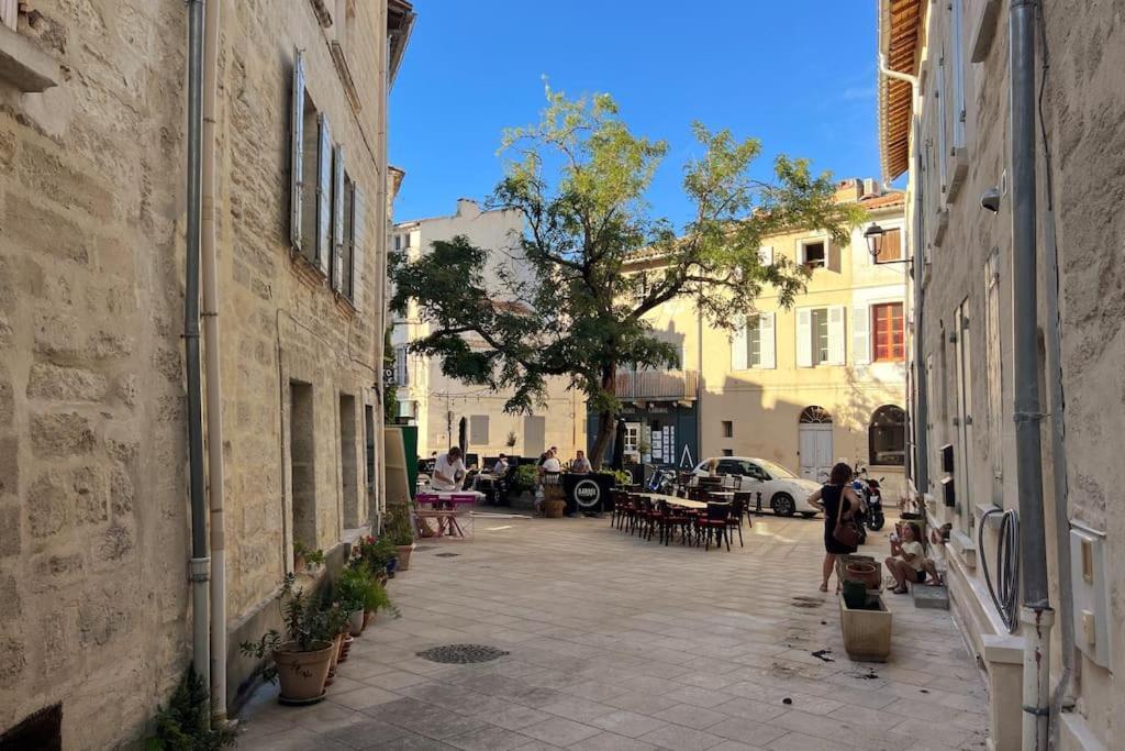 Le Figuier - Clim - Wifi Lägenhet Villeneuve-lès-Avignon Exteriör bild